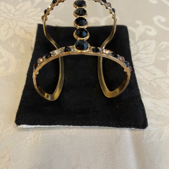 Drop Earrings & Cuff Bracelet Set - Picture 6 of 11